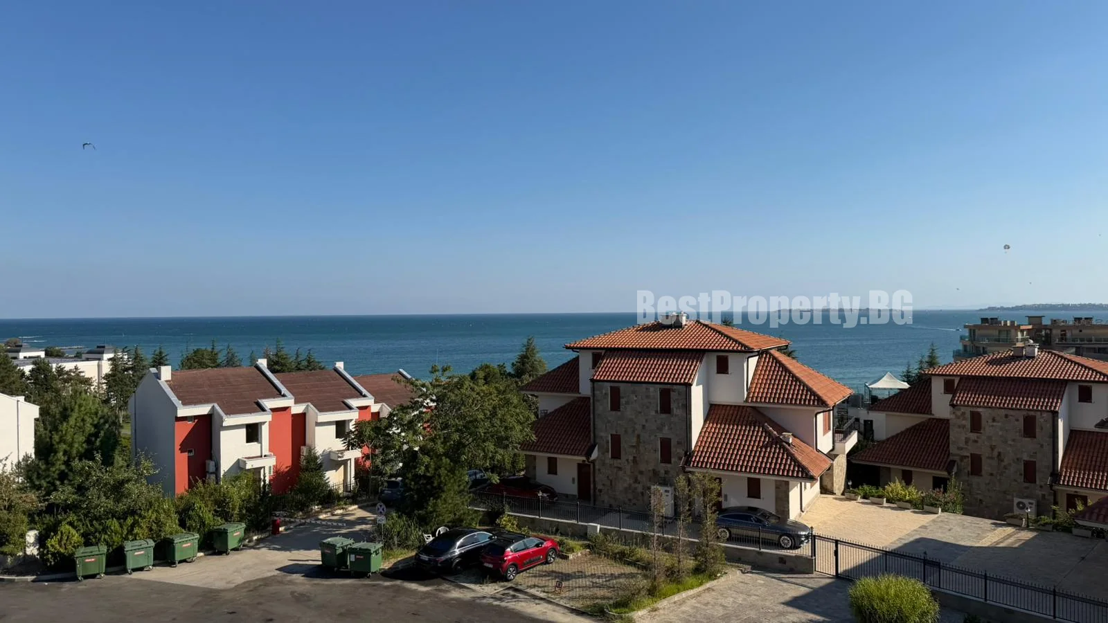 A spacious apartment of 91.23 m² with a frontal sea view - Green Fort Suites – Saint Vlas