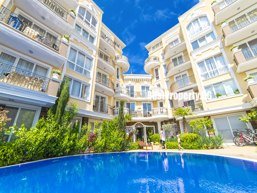 Spacious 79 m² two-bedroom apartment – ​​Messembria Palace – Sunny Beach