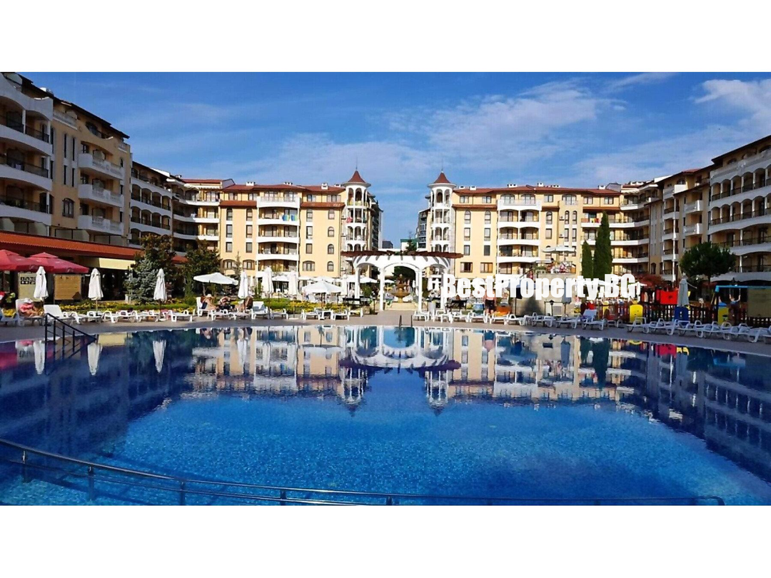 2-room apartment on the 6th floor with a pool view – Royal Sun – Sunny Beach