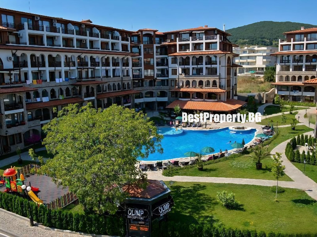 Spacious 111 m² apartment with a terrace and sea view – Olimp – Sveti Vlas