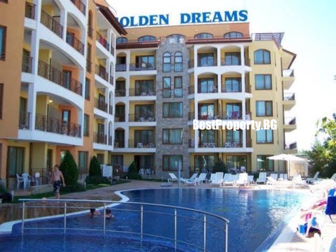 Comfortable 66 m² apartment with a balcony and a view of the greenery – Golden Dreams – Sunny Beach