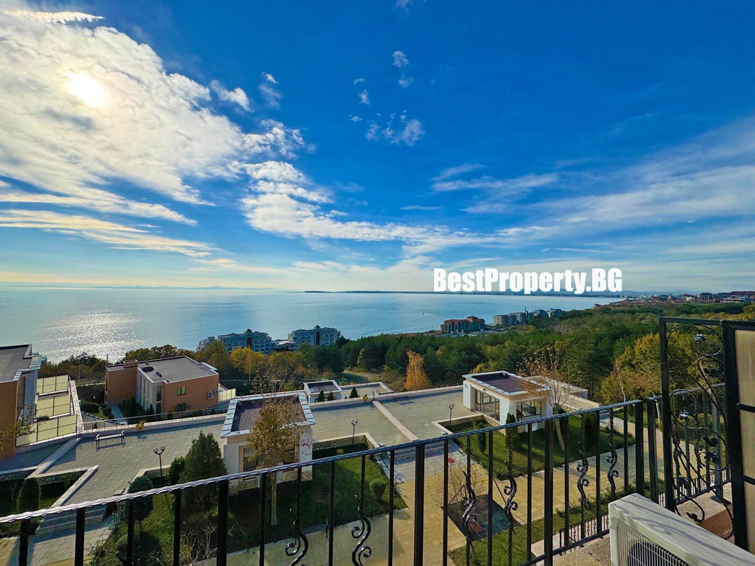 Spacious 92 m² apartment with 2 balconies and sea view – Sea Fort – Sveti Vlas