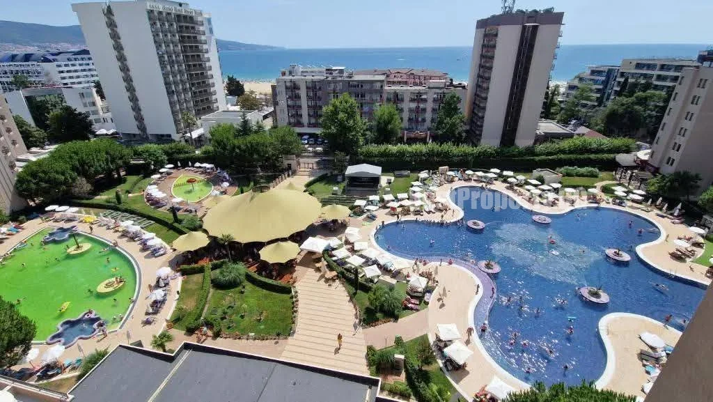 Spacious 89.38 m² 2-bedroom apartment with sea views - Royal Beach Barcelo – Sunny Beach