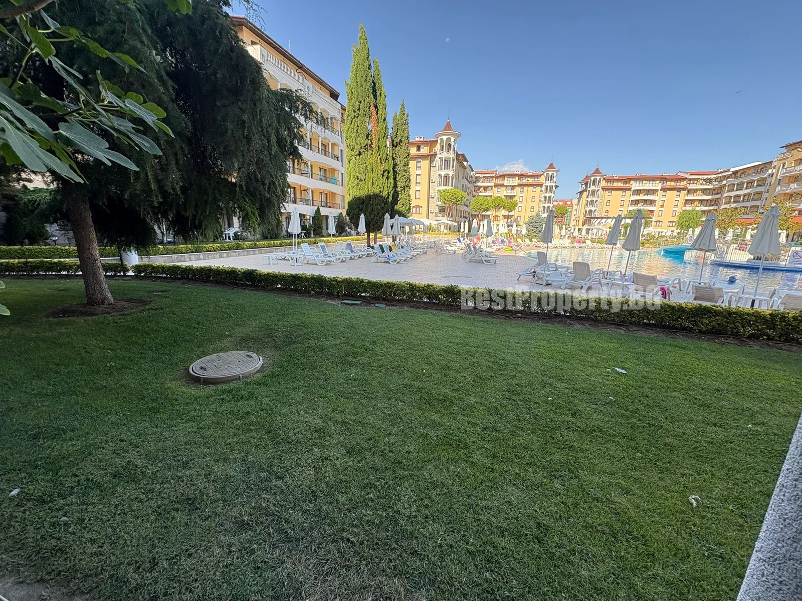 Spacious One-Bedroom Apartment with Terrace – Royal Sun – Sunny Beach