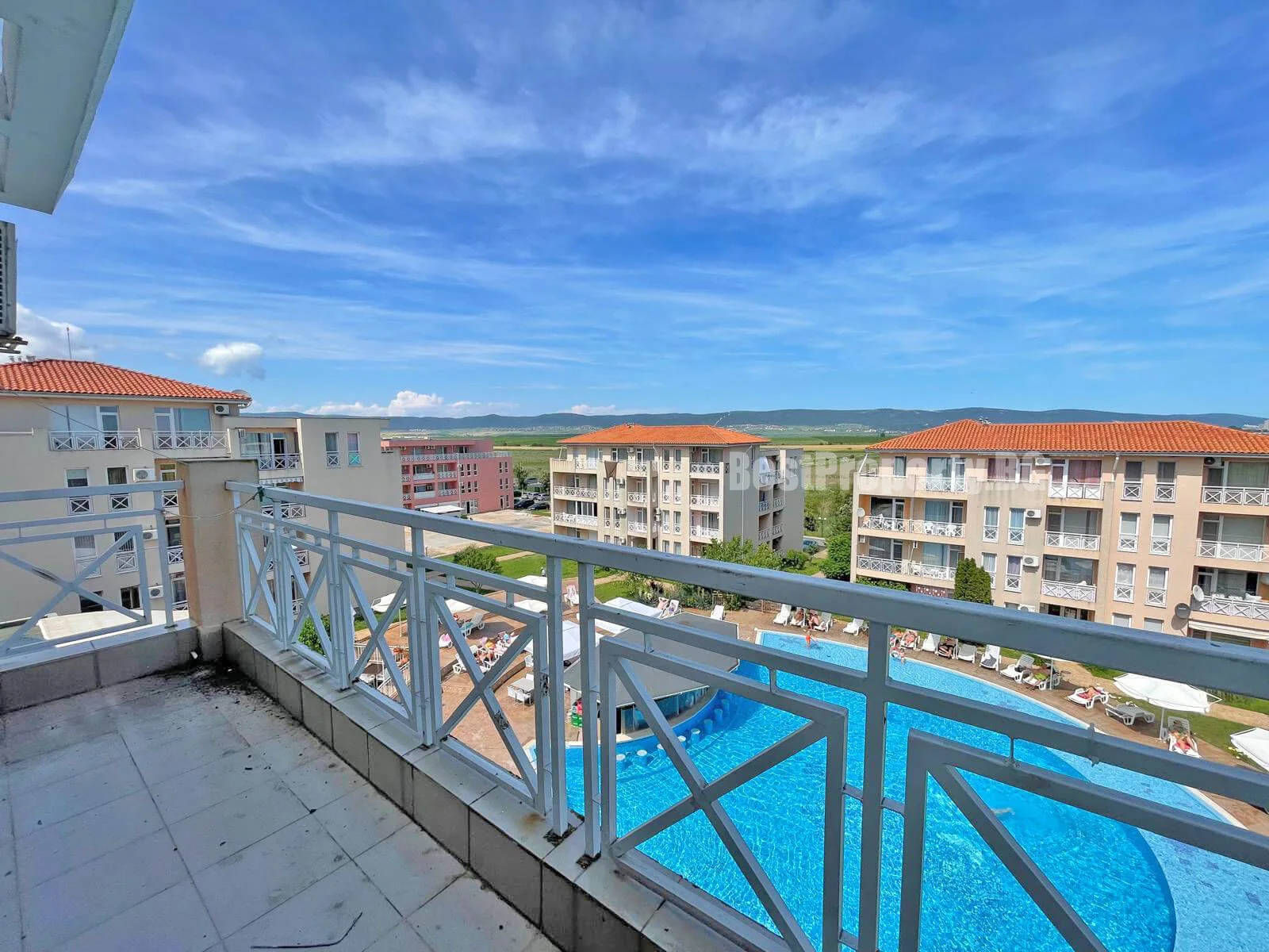 Comfortable 43 m² apartment with a view of the swimming pool - Sunny Day 6 – Sunny Beach