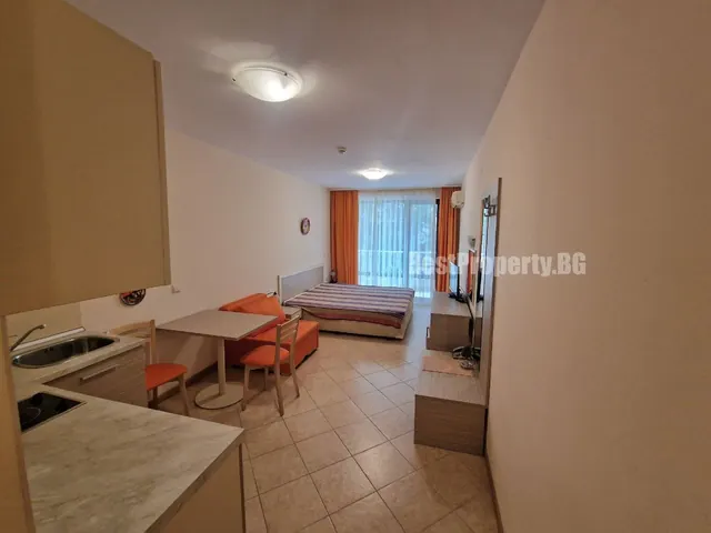 Studio 42 m² on the 4th floor with a balcony - Royal Sun – Sunny Beach