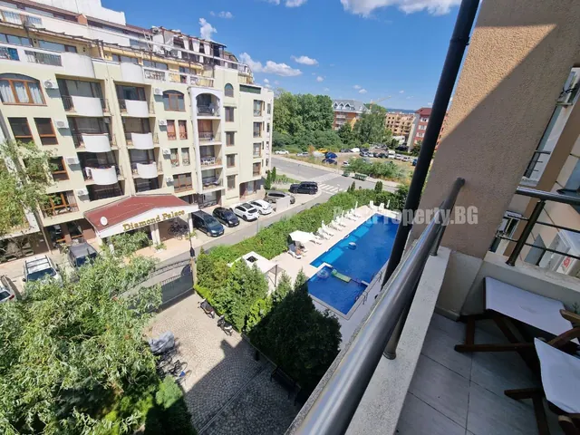 Studio 33 m² overlooking the swimming pool - Saint Elena – Sunny Beach