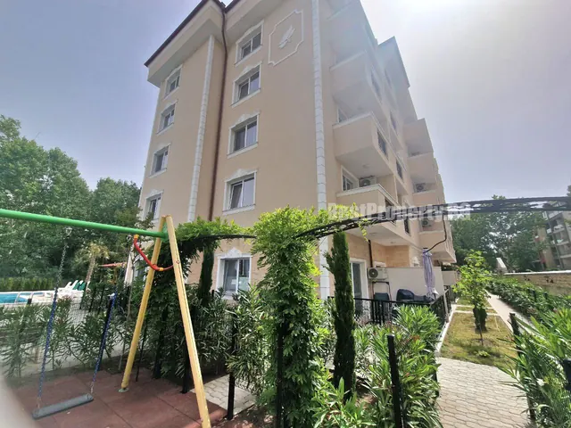Spacious apartment of 67 m² with a terrace and a view of the greenery - Magnolia Residence 6 – Sunny Beach