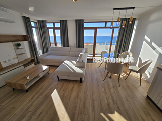 48 m² apartment with a 58 m² terrace and panoramic sea views – Sveti Vlas
