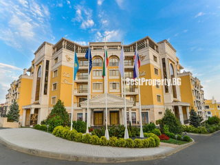 Cozy 58 m² apartment with access to the pool – Villa Florence – Sveti Vlas