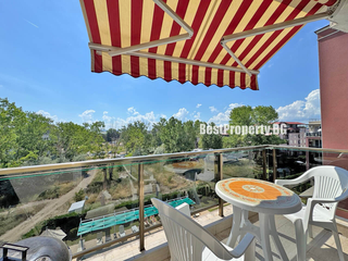Comfortable 69 m² apartment with a separate kitchen and pool view – VIP Park – Sunny Beach