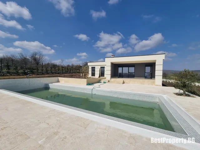House for sale in Banya – Banya