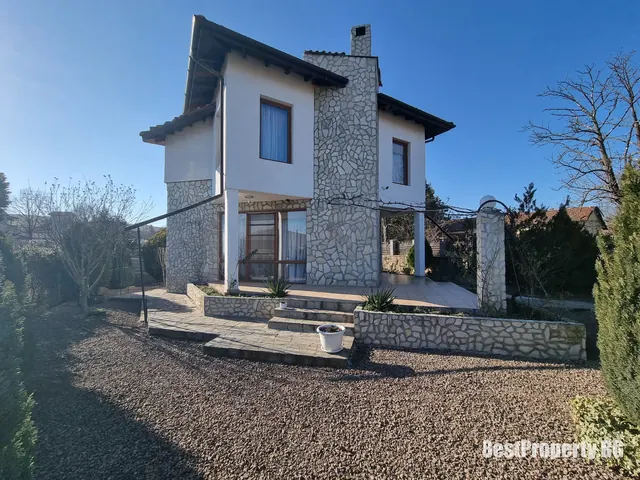 House for sale in Bata – Bata