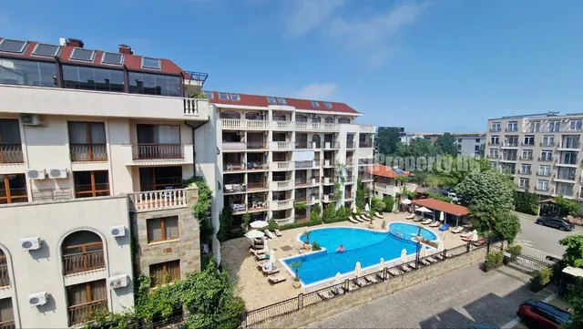 Studio with pool view in the Cascadas complex, Sunny Beach – Sunny Beach