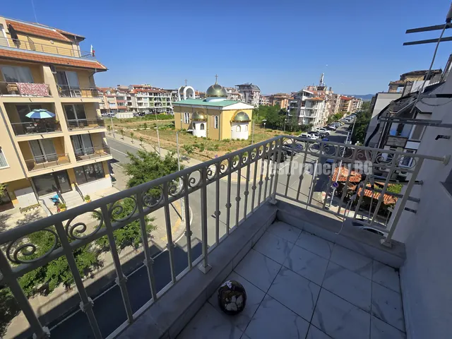 Apartment with 2 bedrooms and 2 terraces in Cherno More 2 - Nessebar, 66 m² – Nessebar